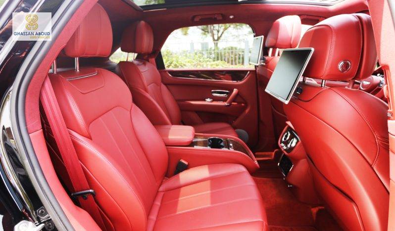 Bentley Bentayga 2018 MY European Specs full