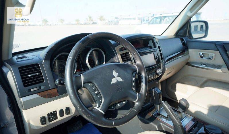 (EN) Mitsubishi Pajero 3.8cc GLX , Automatic, 2017(5785) ممتلئ